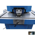 Vágógép lyukasztóállomással  AKM 200-6 VP Sarokkicsípő gép - Image 4