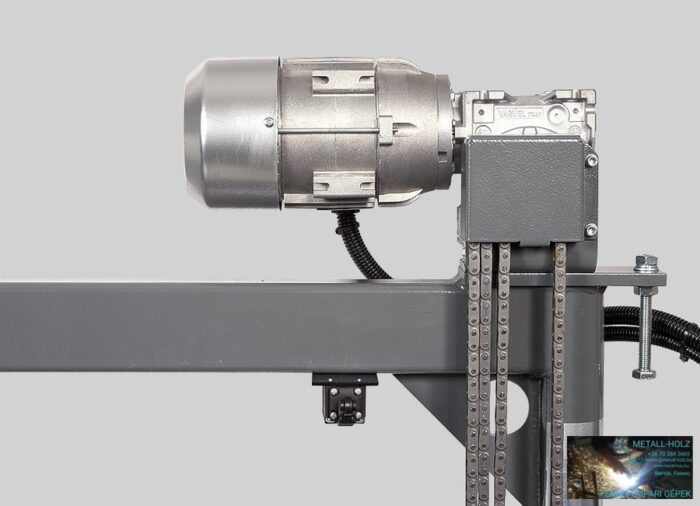 PILOUS CTR750 FORESTOR - vízszintes rönkhasító faipari szalagfűrészgép. - Image 4