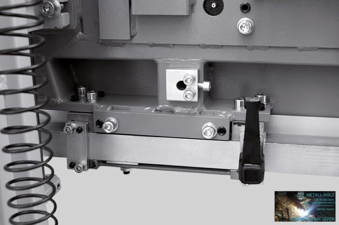 PILOUS CTR800 FORESTOR - vízszintes rönkhasító faipari szalagfűrészgép. - Image 7