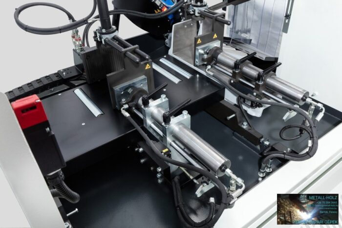 PILOUS DYNAMIC 2.6 NC automata szalagfűrészgép - Image 4