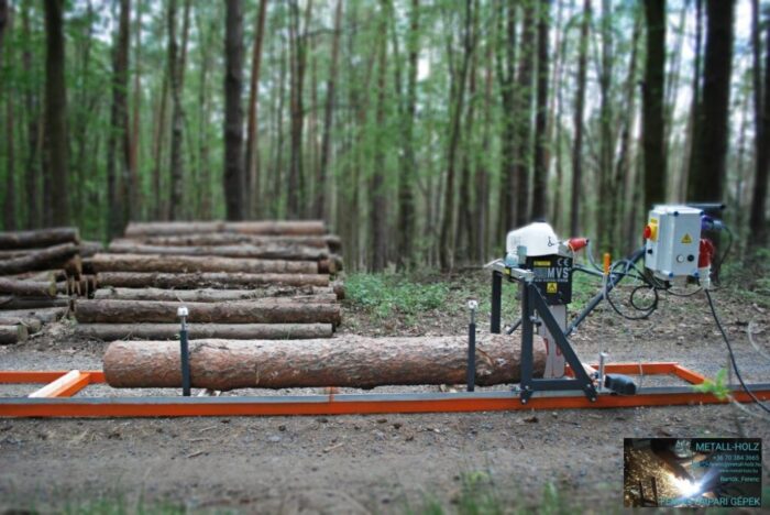 MVS Mini Sawmill-1 mobil láncos faipari gyorsfűrész szett áramfejlesztő generátorral - Image 1