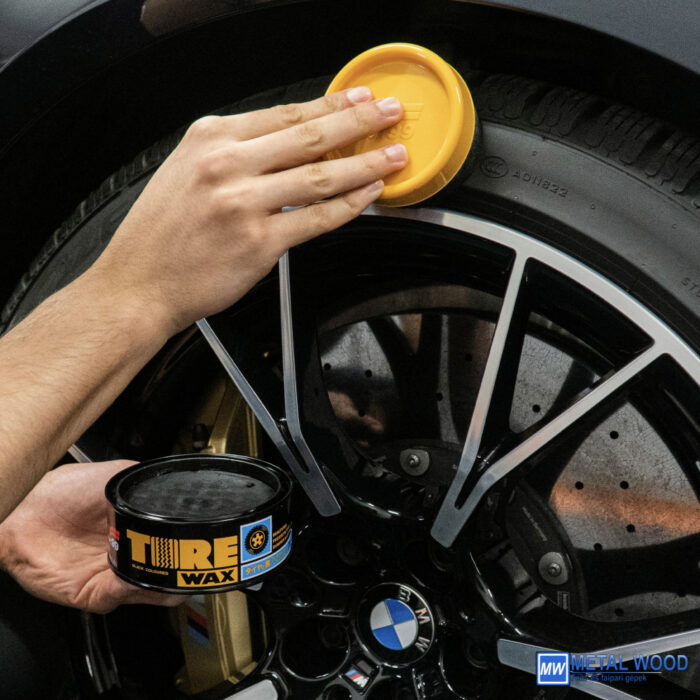 SOFT99 Tire Black Wax 170g - Fekete gumi wax - Image 3