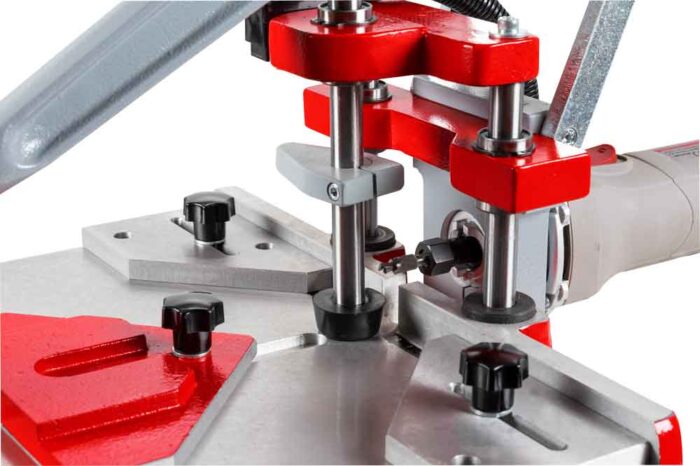 KNF1_230V Kulcslyukmarógép - Image 4