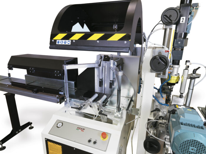 GEAM MERLIN TFF CNC ALUMÍNIUM PROFILMEGMUNKÁLÓGÉP - Image 5