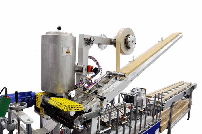 UNIMAK PW 20 F4-E PROFILCSOMAGOLÓ GÉP EVA / PO FORRÓOLVADÉK RAGASZTÓVAL - FÓLIÁHOZ, FURNÉROZÁSHOZ - Image 4