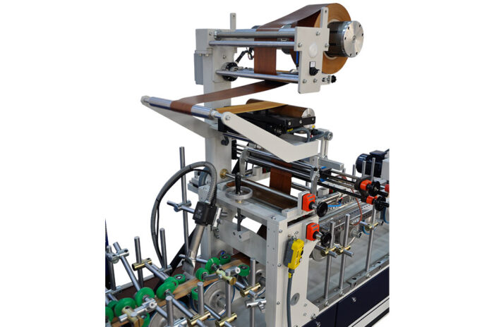 UNIMAK PW 35 P PROFILFÓLIÁZÓ GÉP PUR RAGASZTÓ FELHORDÓ RENDSZERREL - Image 3